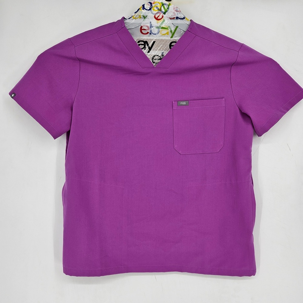 FIGS Scrub Top Mens Medium Chisec Lavender Three Pocket Technical Nurse Uniforms